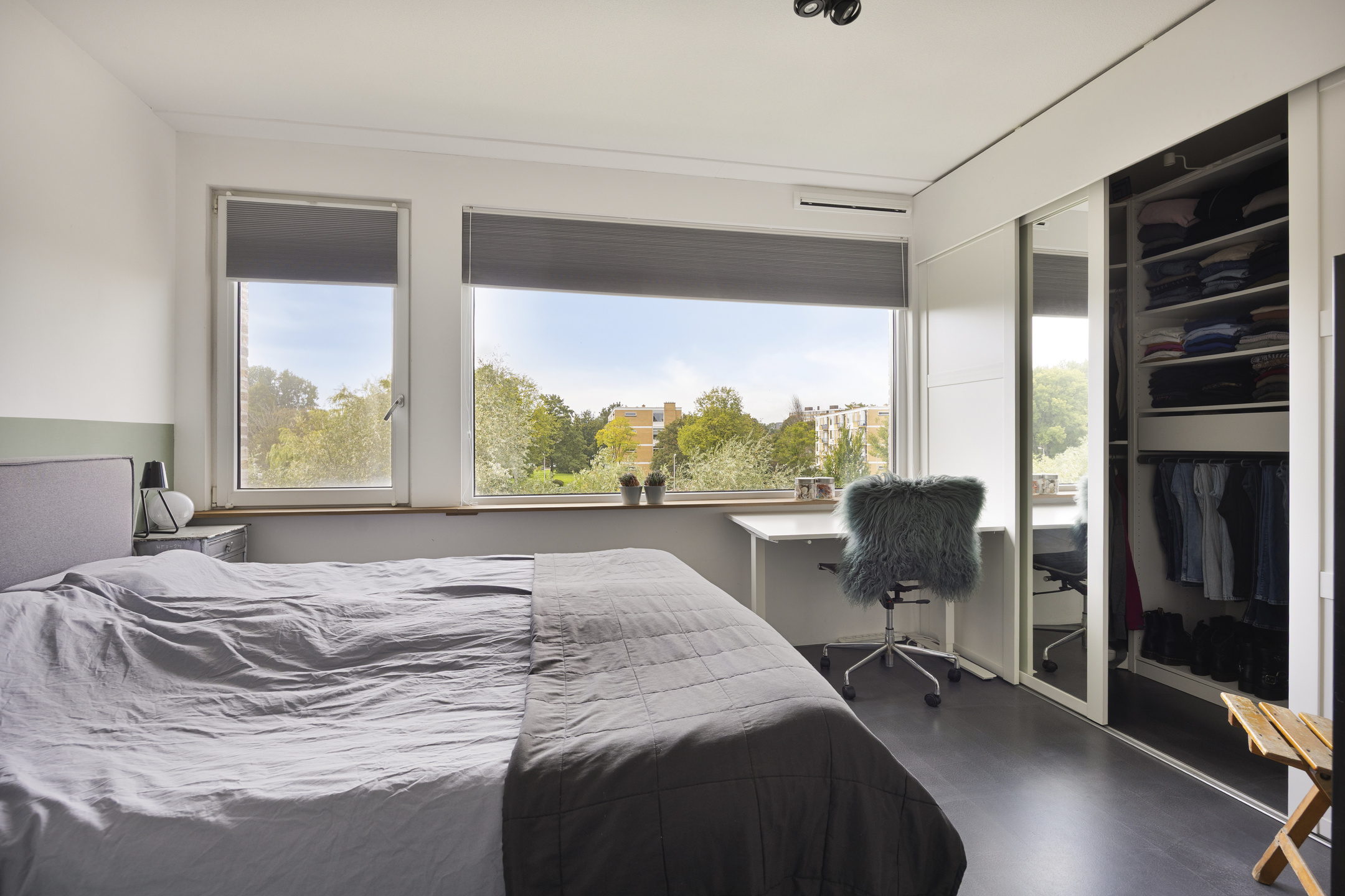 Tussenwoning te koop: Van der Astpad 11, Alkmaar